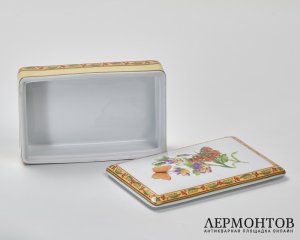 Шкатулка «Бабочки». Фарфор, Tirschenreuth, Германия