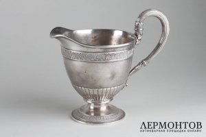 Молочник в классическом стиле. Карл Фаберже. Серебро 84 пробы. Россия.